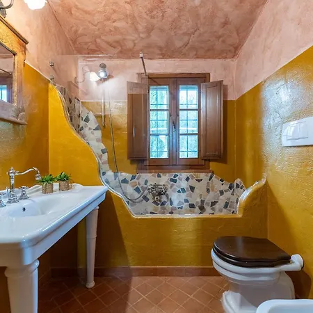 Colle Calzolaro 8, Emma * Tavernelle (Panicale)